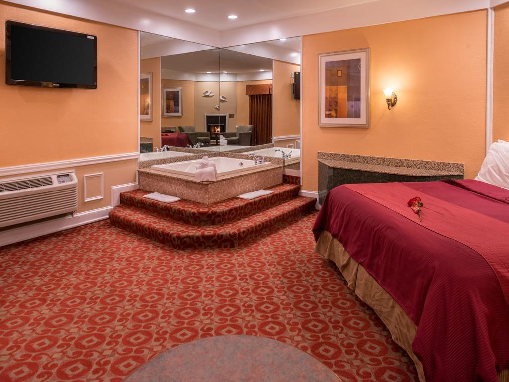 Inn Of The Dove Romantic Luxury & Business Suites Bensalem Buitenkant foto