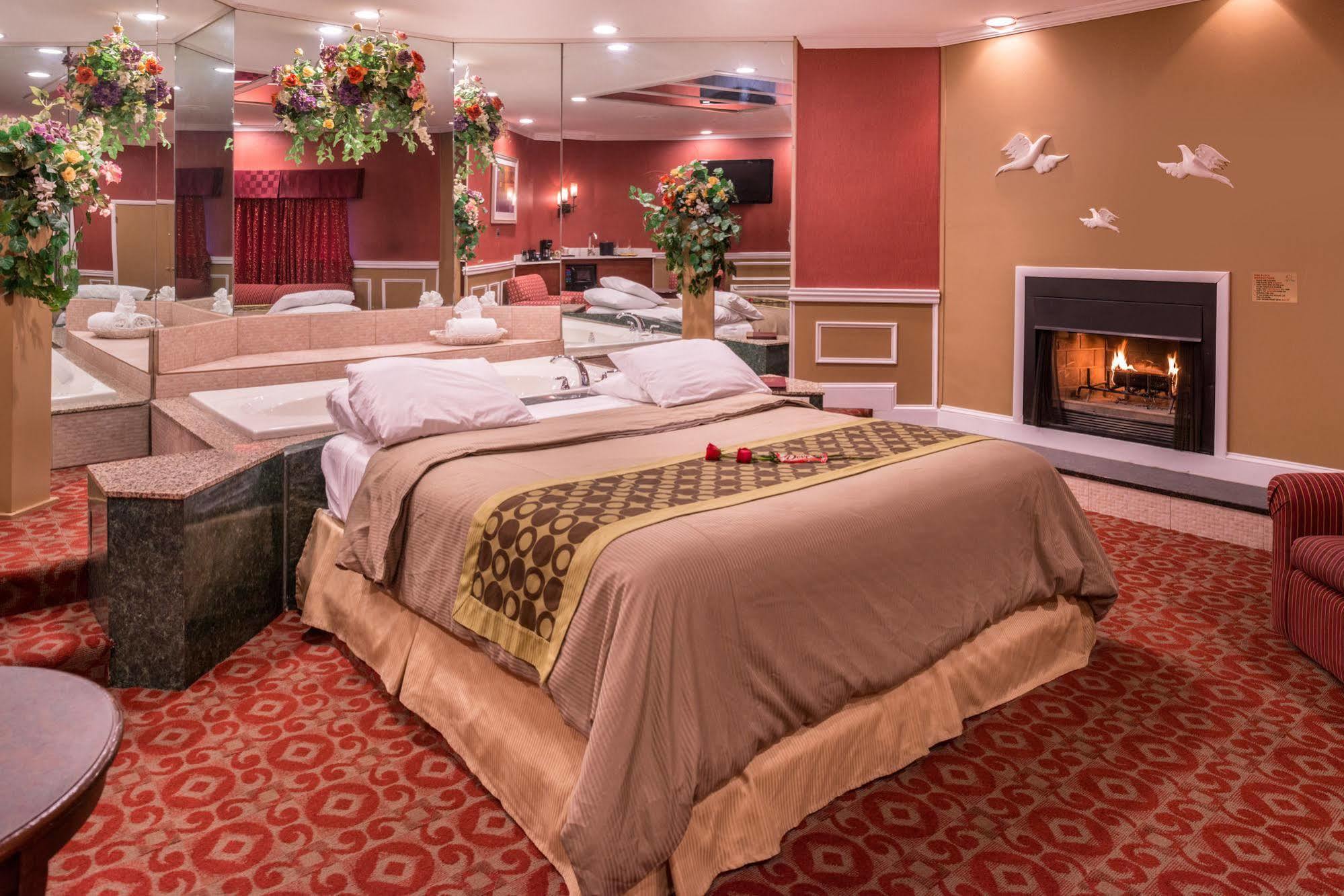 Inn Of The Dove Romantic Luxury & Business Suites Bensalem Buitenkant foto