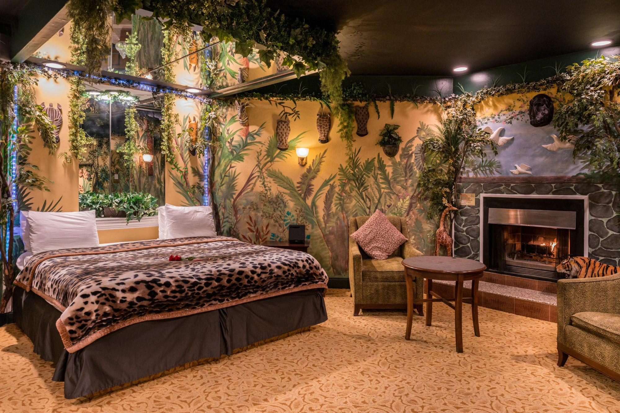 Inn Of The Dove Romantic Luxury & Business Suites Bensalem Buitenkant foto