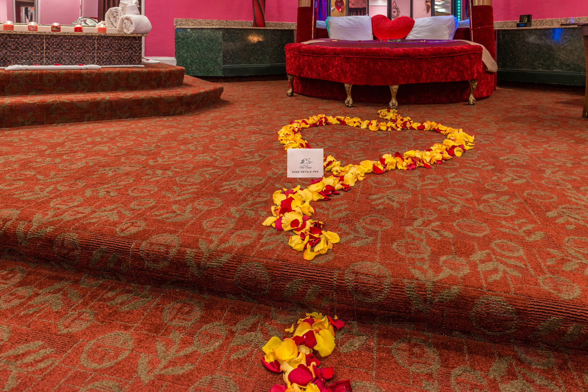 Inn Of The Dove Romantic Luxury & Business Suites Bensalem Buitenkant foto